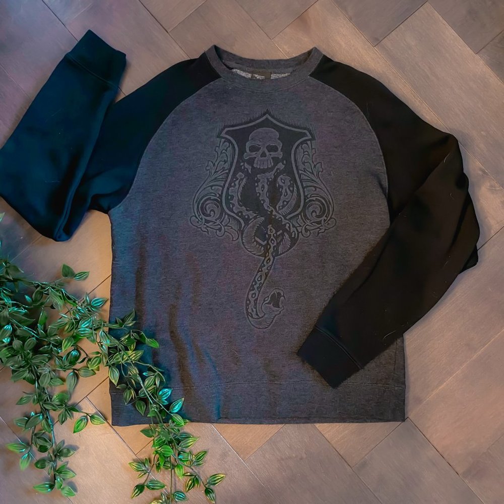 Harry Potter Universal Studios DarkMark Sweatshirt